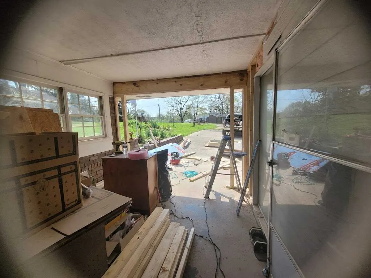 Air movers and dehumidifier for Water Mitigation Services in St. Cloud